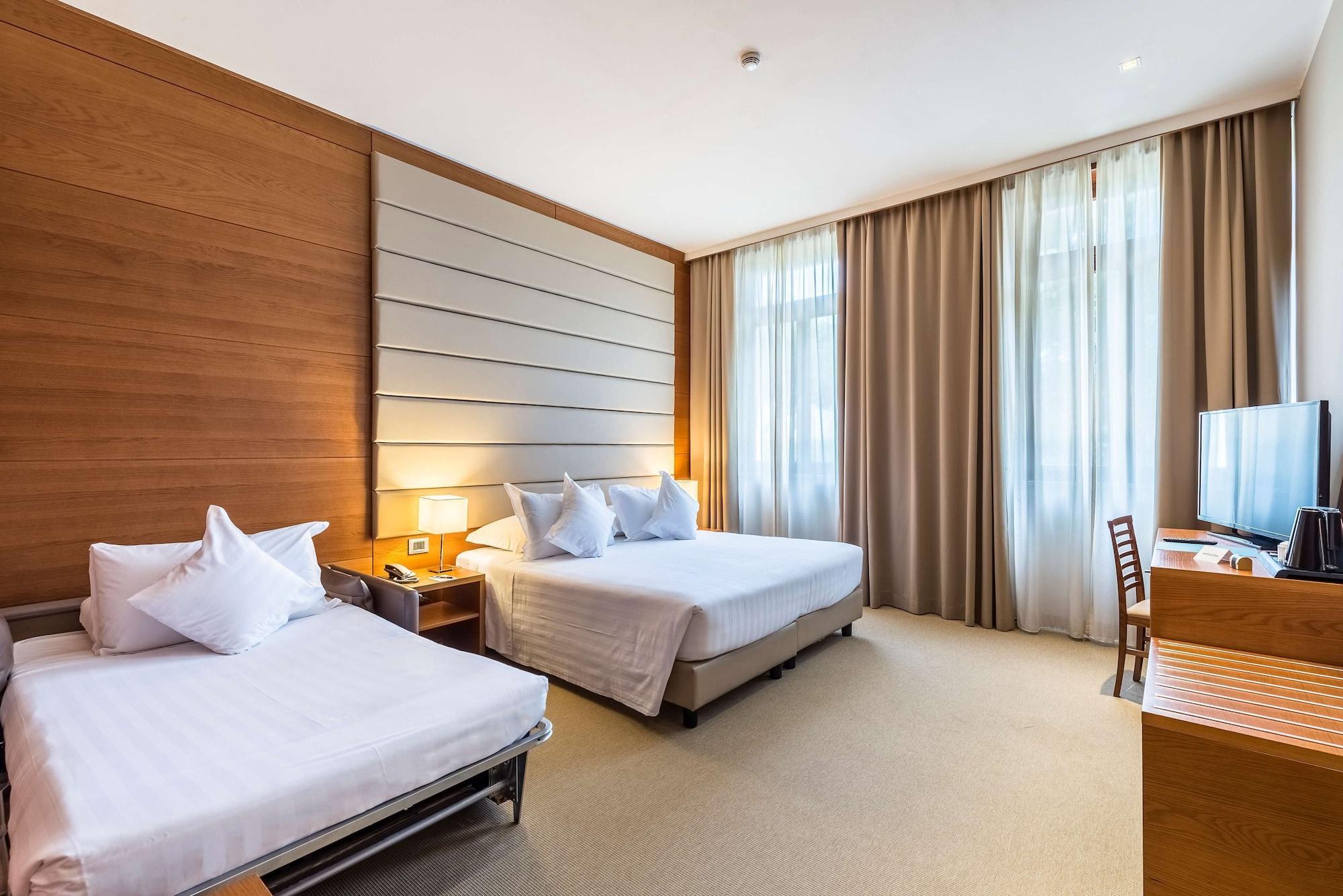 Hotel Occidental Aurelia Roma Esterno foto