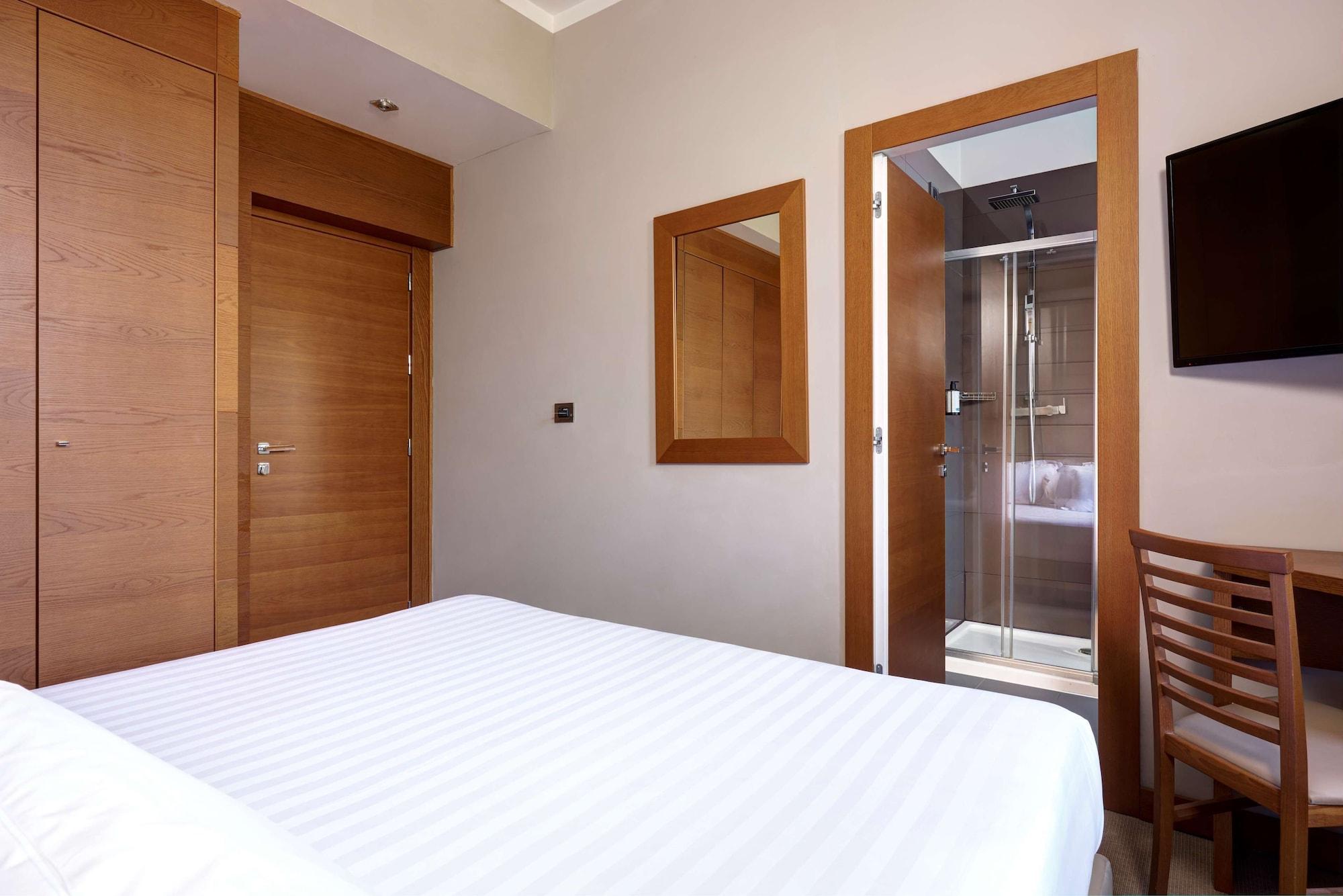Hotel Occidental Aurelia Roma Esterno foto