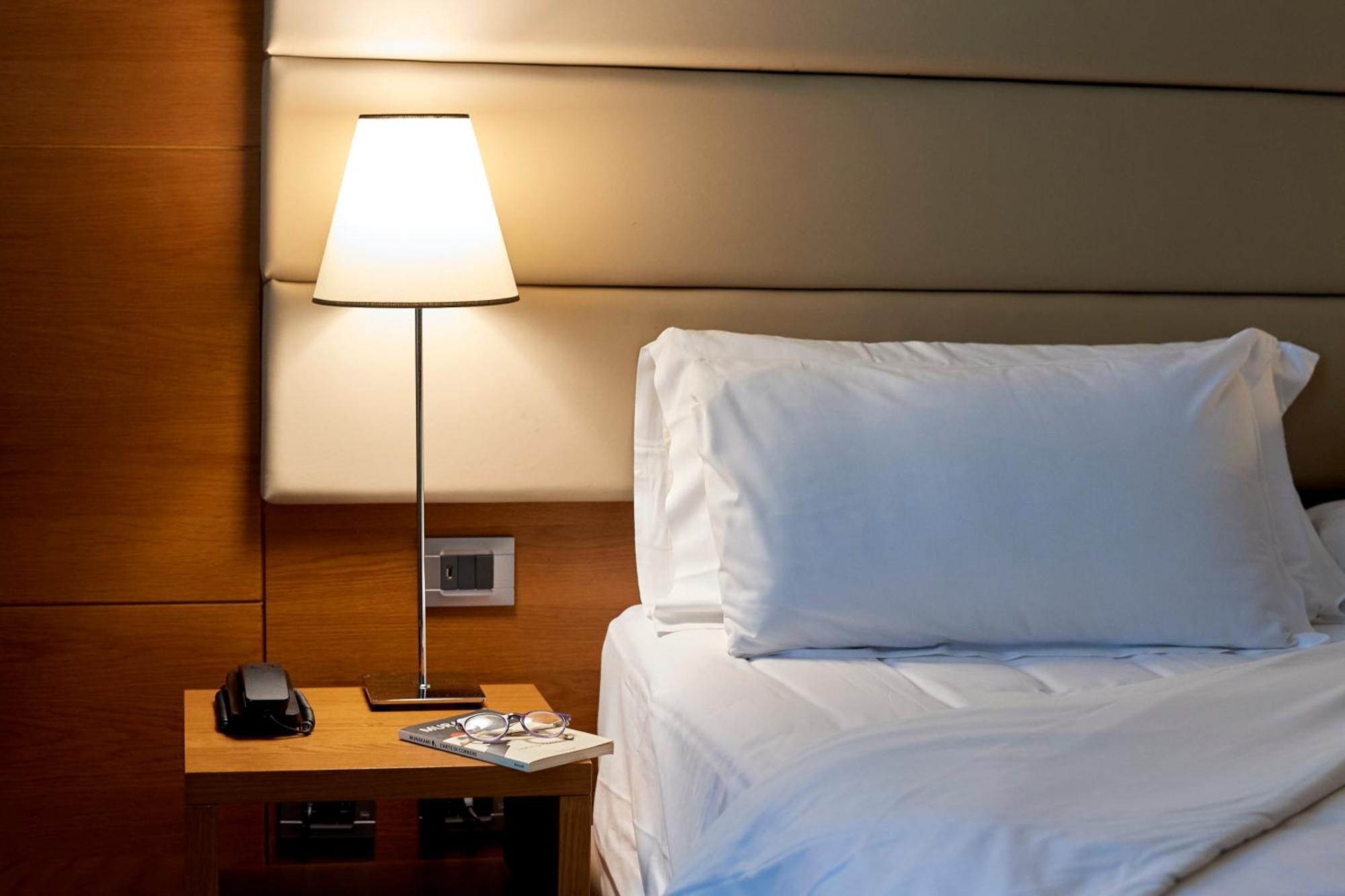 Hotel Occidental Aurelia Roma Esterno foto