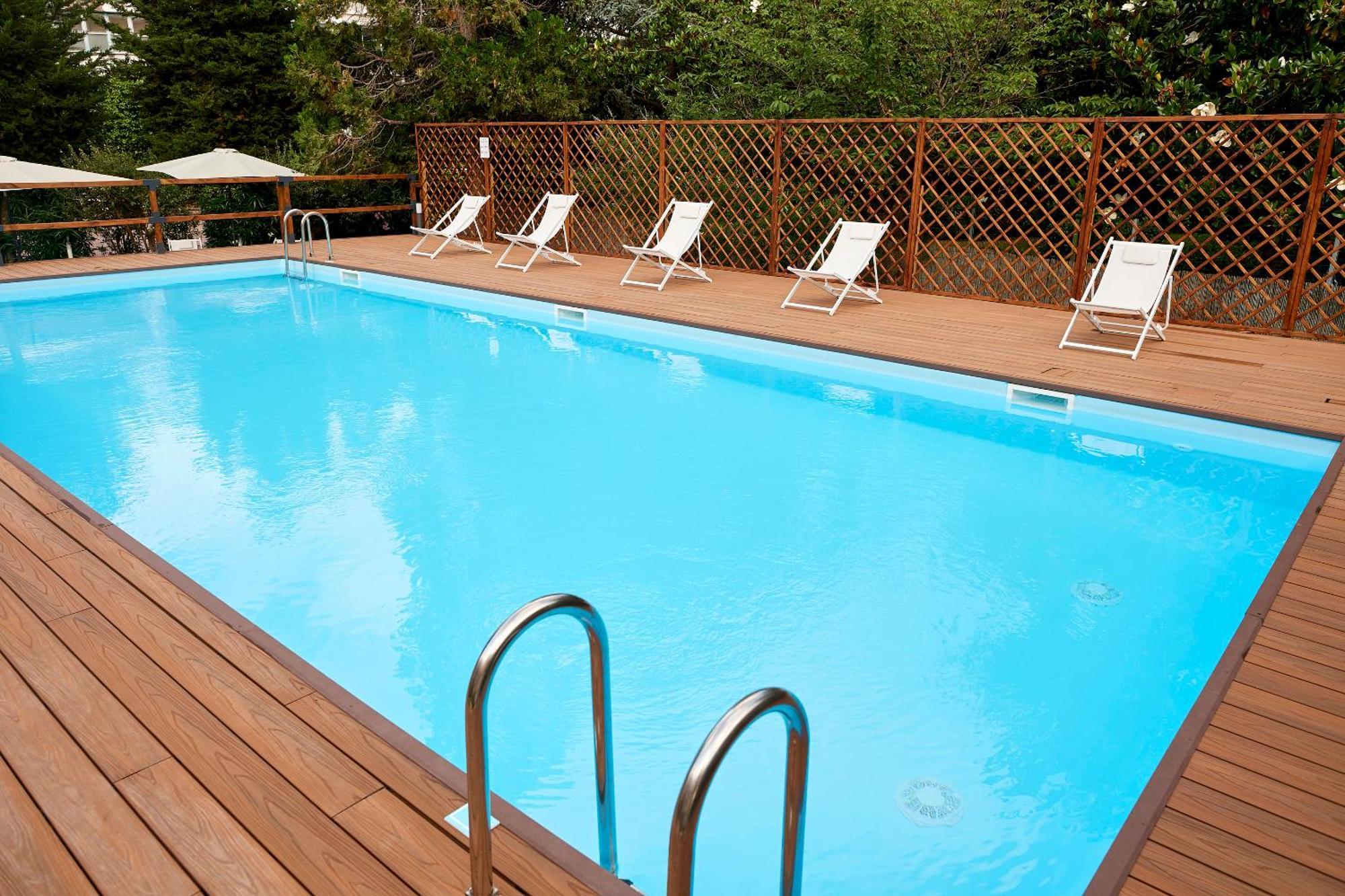 Hotel Occidental Aurelia Roma Esterno foto