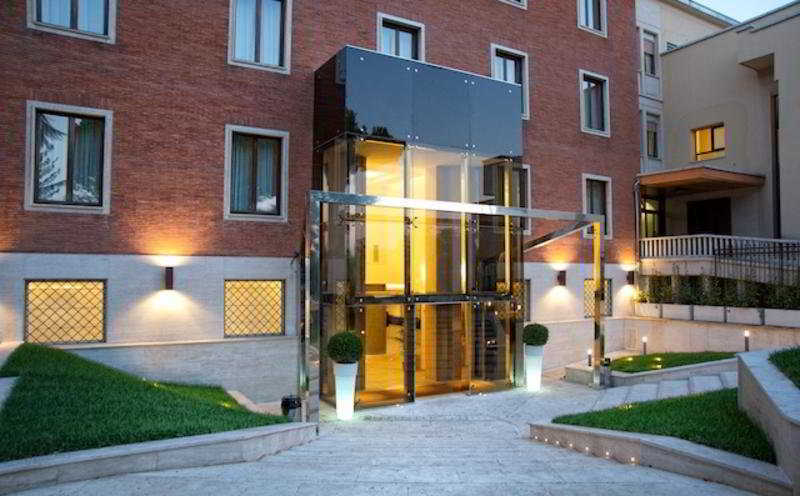 Hotel Occidental Aurelia Roma Esterno foto