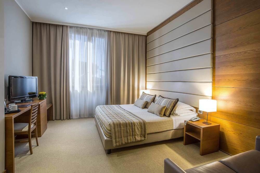 Hotel Occidental Aurelia Roma Esterno foto