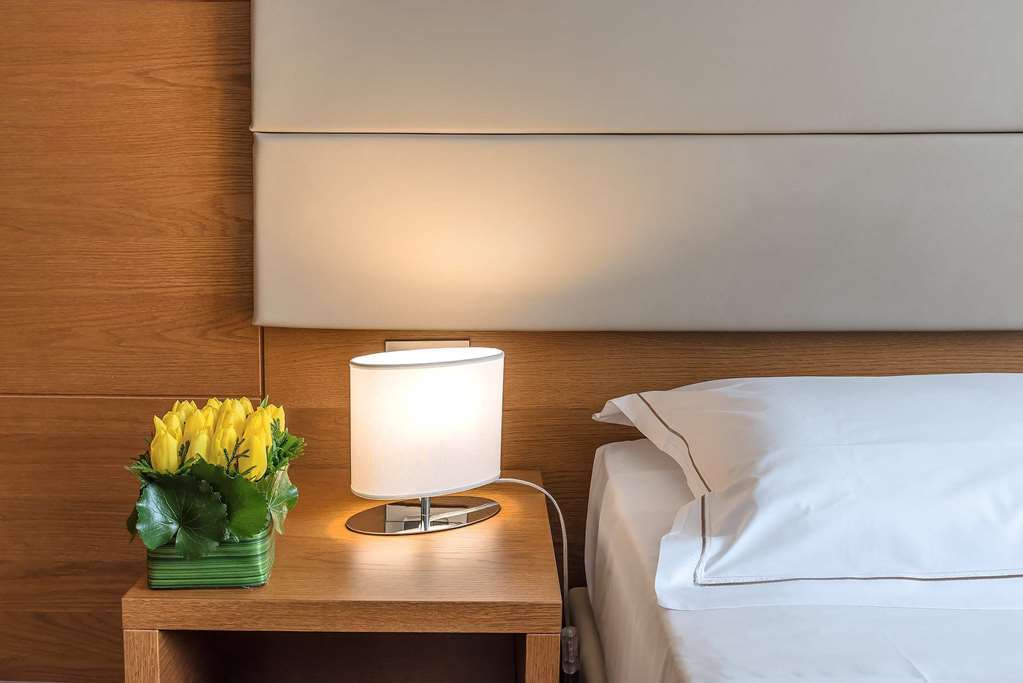 Hotel Occidental Aurelia Roma Esterno foto