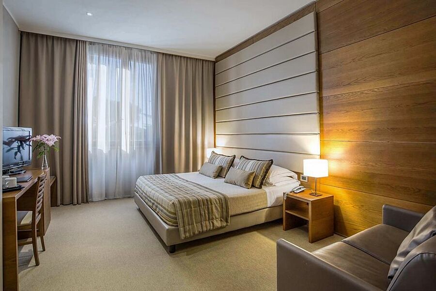 Hotel Occidental Aurelia Roma Esterno foto